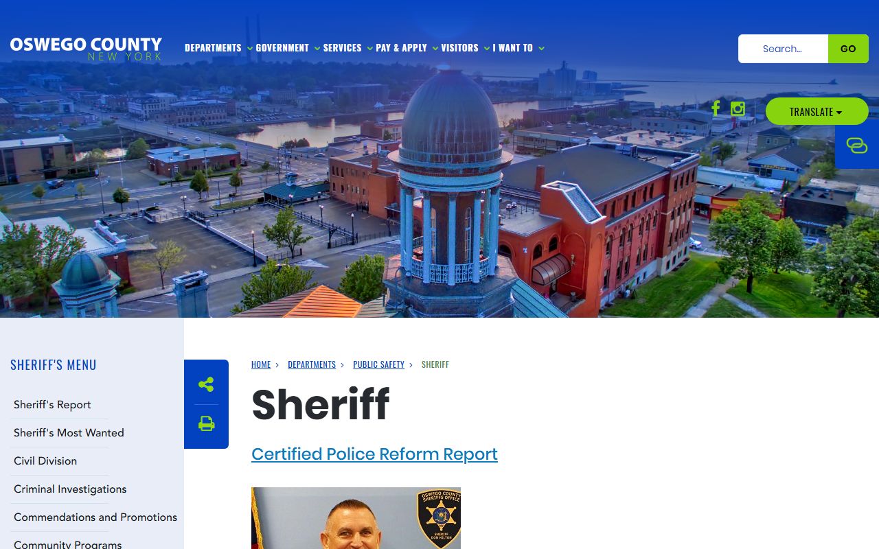 Oswego County Sheriff website showing department information and contact details for 72 hour booking inquiries